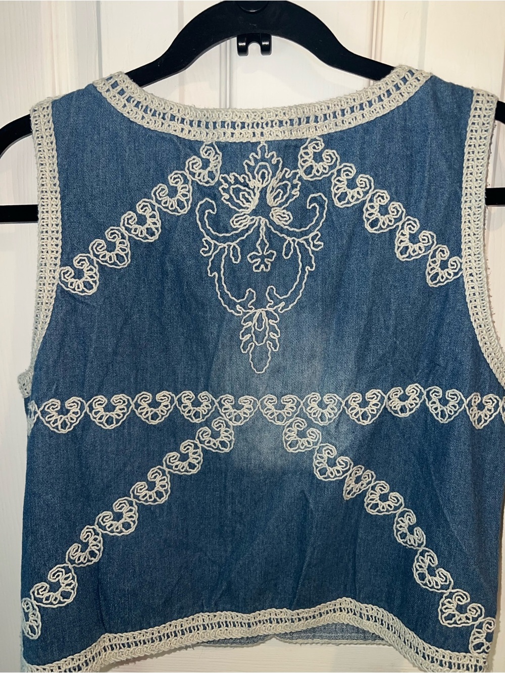 Commense Blue Embroidered vest - Picture 5 of 5
